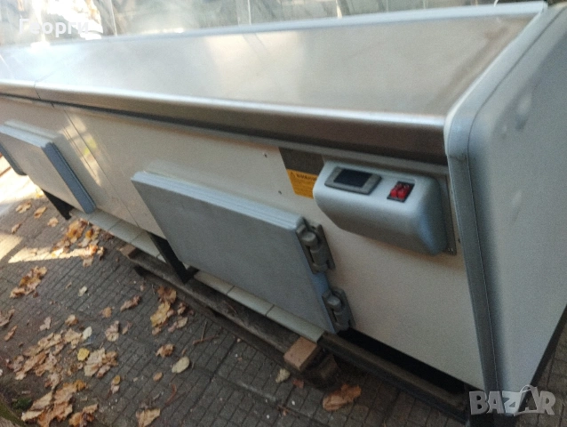 хладилна витрина 2.50 м., снимка 4 - Витрини - 54276840