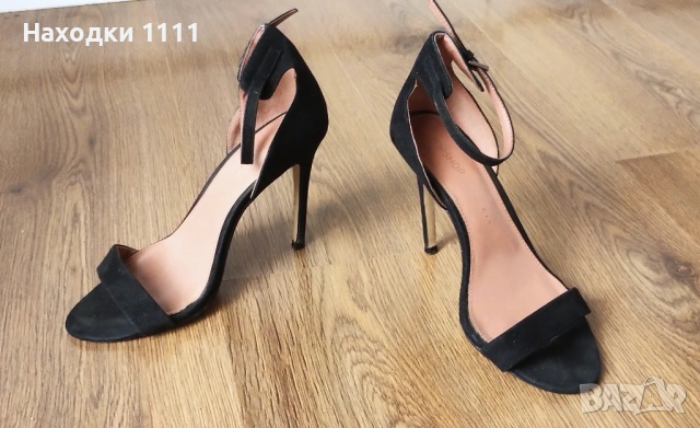 Невероятни черни сандали TOPSHOP, тънък ток, номер 39, перфектни