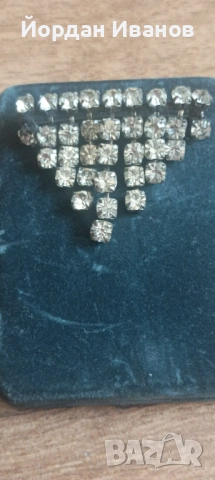 Винтидж брошка 