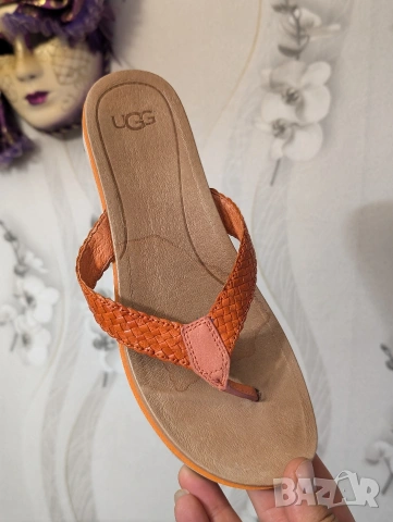 Кожени чехли / сандали UGG Australia Lorrie 1016176 Fire Opal Flip Flops номер 39 и 40, снимка 3 - Чехли - 54813397