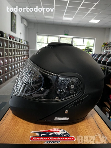 Oтваряема мото Каска SHOEI Neotec Flat Black,очила,размер L,като нова 293.18 лв. / 149.90 €, снимка 4 - Аксесоари и консумативи - 54974675