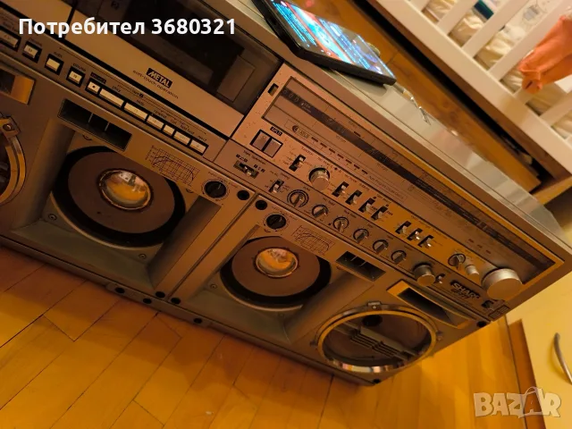 Sharp GF 777 Z Boombox касетофон, снимка 2 - Радиокасетофони, транзистори - 55355097
