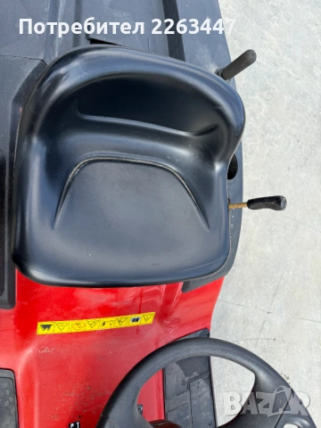 Тракторна косачка Hurricane -Briggs двигател !! Като нова !!, снимка 13 - Градинска техника - 54061558