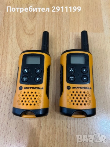 Радиостанция Motorola 2 бр. с подарък, снимка 2 - Друга електроника - 54600859