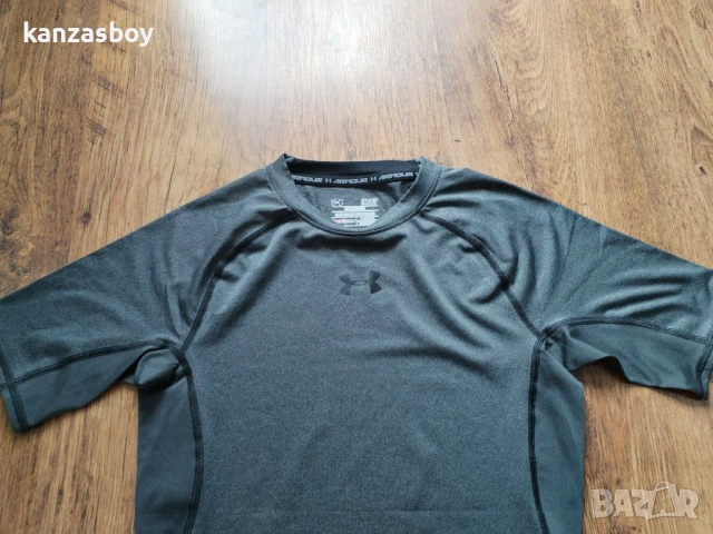 Under Armour - страхотна мъжка тениска КАТО НОВА S, снимка 3 - Тениски - 54768193