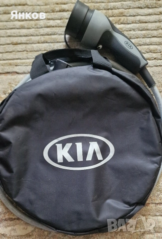 KIA кабел за зареждане на електромобил TYPE 2.