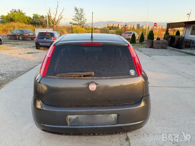 Fiat Grande Punto 1.2 Бензин 65к.с. / Клима, снимка 3 - Автомобили и джипове - 54725073