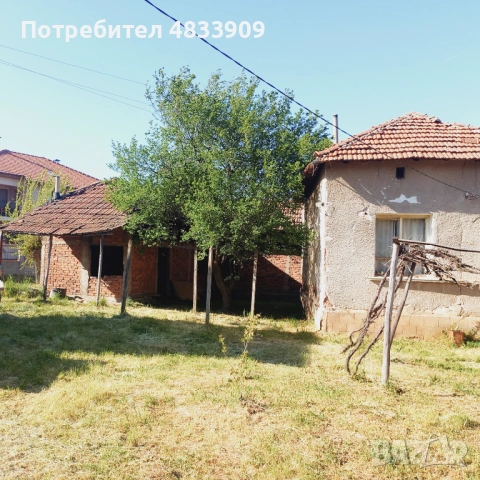 Предлагам къща, снимка 2 - Къщи - 54623371
