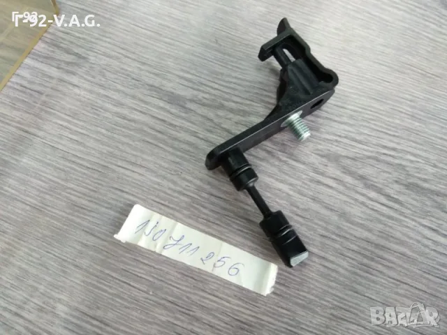 1J0711256**NEU**VAG**ОС ЗА ИЗБИРАЧ НА СКОРОСТИ** , снимка 2 - Части - 55314250