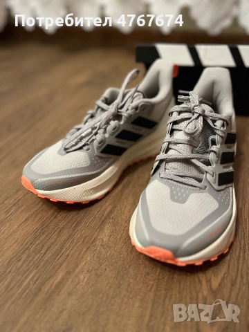 Нови дамски маратонки Adidas, снимка 5 - Маратонки - 55017597