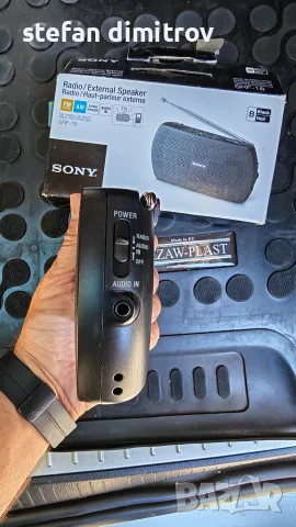 Sony SRF-18 portable radio , снимка 7 - Радиокасетофони, транзистори - 55679749