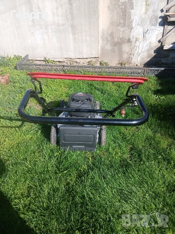 Продавам бензинова косачка, снимка 4 - Градинска техника - 54137071