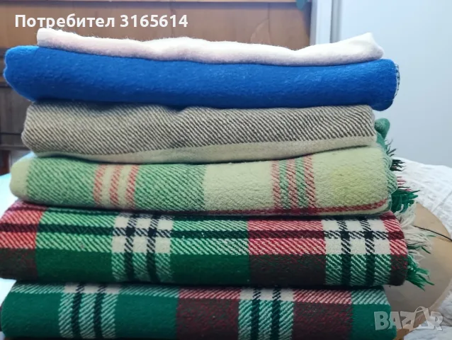 Продавам родопски одеяла и домашно тъкани, много запазени.