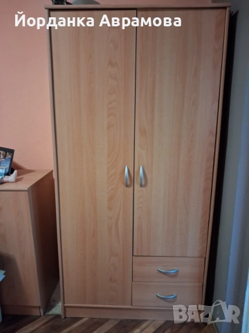 Двукрилен гардероб 900/500/1800, снимка 2 - Гардероби - 54902136