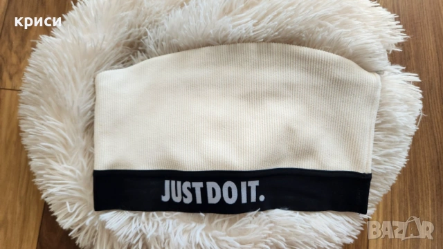 Дамско бало спортно бюстие Nike S размер, снимка 4 - Корсети, бюстиета, топове - 54322155