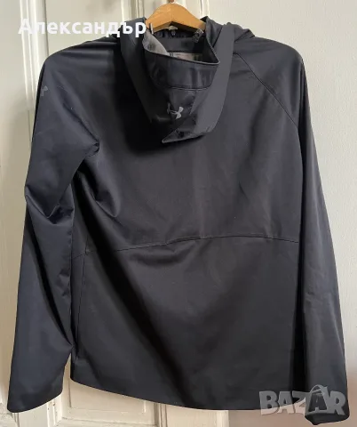 Яке Under Armour, размер S, снимка 3 - Спортни дрехи, екипи - 55630498