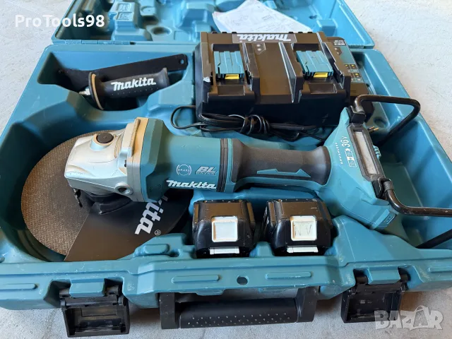 Makita DGA900 230mm 2x5Ah, снимка 2 - Ъглошлайфи - 55427575