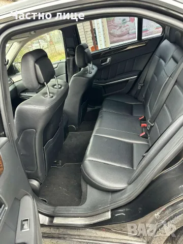 Продавам Mercedes Benz E 200CDI, снимка 11 - Автомобили и джипове - 55396273