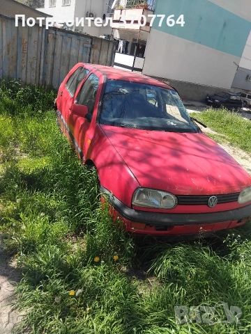 продавам голф 3