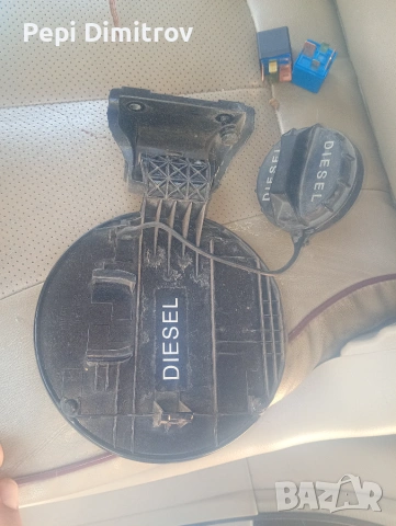 Вратичка резервоар Hyundai Santa Fe II SUV (10.2005 - 12.2012),
