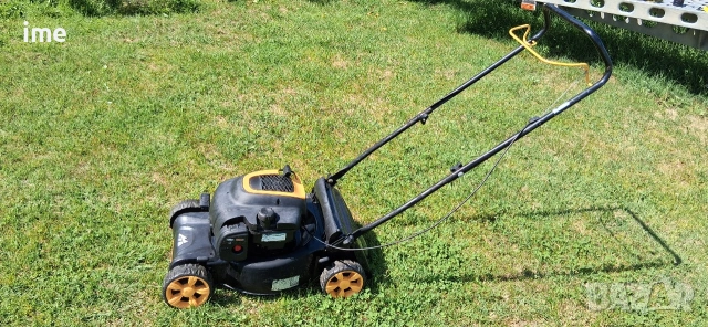 Бензинова косачка НОМЕР 40. Четиритактов двигател на Briggs&Stratton. 2.2 кс. 125 куб/см. 40 см...
