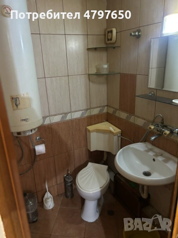 Продавам едностаен апартамент в центъра, снимка 3 - Апартаменти - 54943957