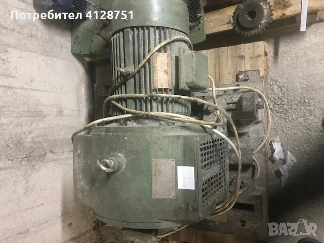 Електродвигател/електромотор, снимка 12 - Електродвигатели - 54200629