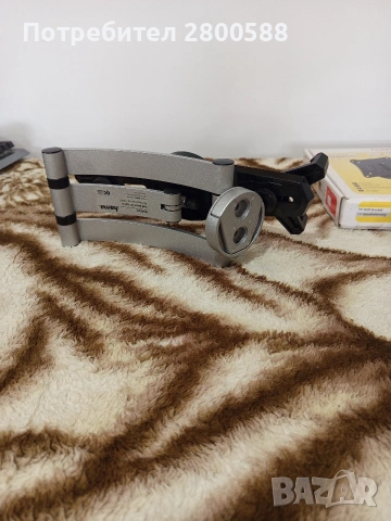 Стойка за телевизор и таблет , снимка 8 - Стойки, 3D очила, аксесоари - 54035839