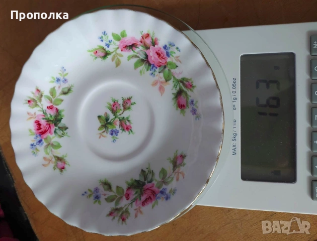 Подложни чинии Royal Albert Moss Rose , снимка 7 - Чинии - 55222331