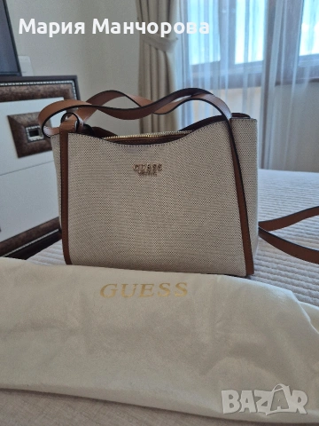 Чанта Guess , снимка 8 - Чанти - 54531227