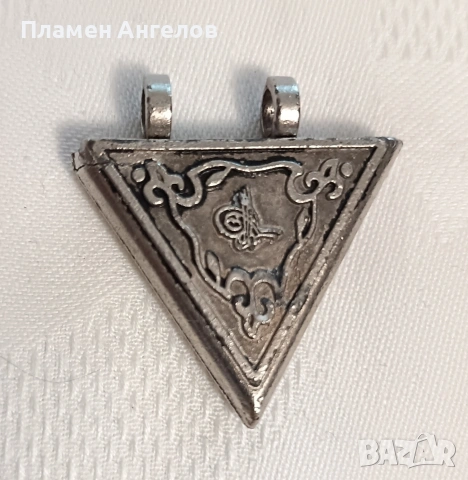 Функционална отваряща се Муска/Амулет с Османска Тугра старинен стил. , снимка 2 - Антикварни и старинни предмети - 55005105