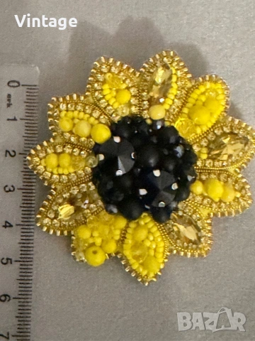 Handmade Много красива брошка - Слънчоглед , снимка 3 - Други - 54278865