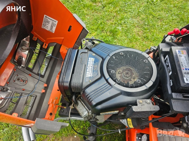 ТРАКТОРНА КОСАЧКА HUSQVARNA 21.КОНЯ. ПЕРФЕКТНА , снимка 11 - Градинска техника - 54295791