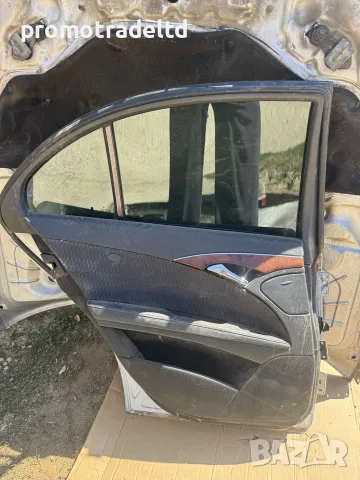Задна дясна лява врата Мерцедес Е класа W211 E270 E280 E320 седан , снимка 5 - Части - 55680500
