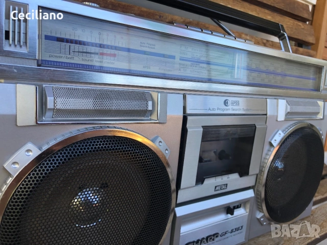 SHARP GF 6363Z -радиокасетофон-Vintage Boombox, снимка 5 - Радиокасетофони, транзистори - 54542797
