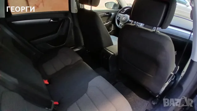 VW PASSAT B71.6TDI 105k.NAVIG/KLIMATRO/КАТО НОВ 5399€, снимка 9 - Автомобили и джипове - 55504607