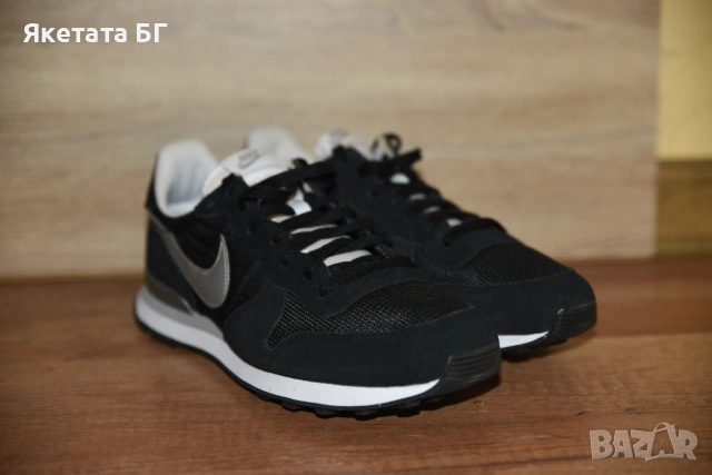 Nike Оригинални маратонки, размер 42,5, снимка 3 - Маратонки - 54701952