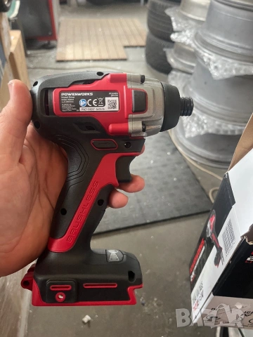 Powerworks безчетков импакт 24v/48v, снимка 2 - Винтоверти - 54552664