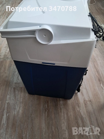 хладилна чанта Mobicool, снимка 2 - Хладилни чанти - 53961716