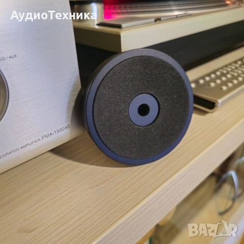 ПРОМО/Клампа Aluminum Stabilizer with Bubble Level Black Cтабилизатор, снимка 4 - Грамофони - 54258522