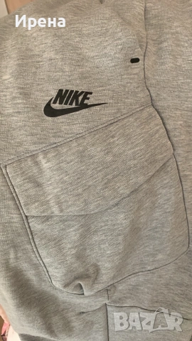 Продавам анцунг Nike сив с бели надписи в отлично състояние, снимка 3 - Спортни дрехи, екипи - 55162664