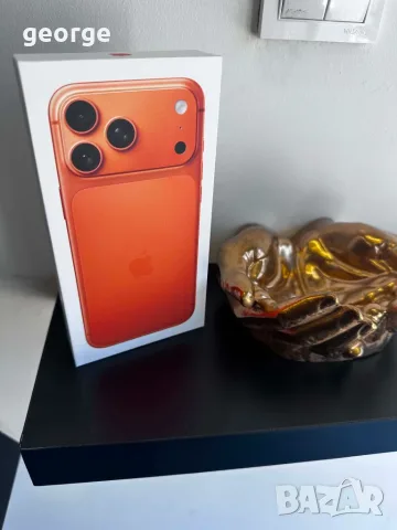 Телефон Apple iPhone 17 Pro Max, 512GB, 5G, Cosmic Orange - нов с гаранция