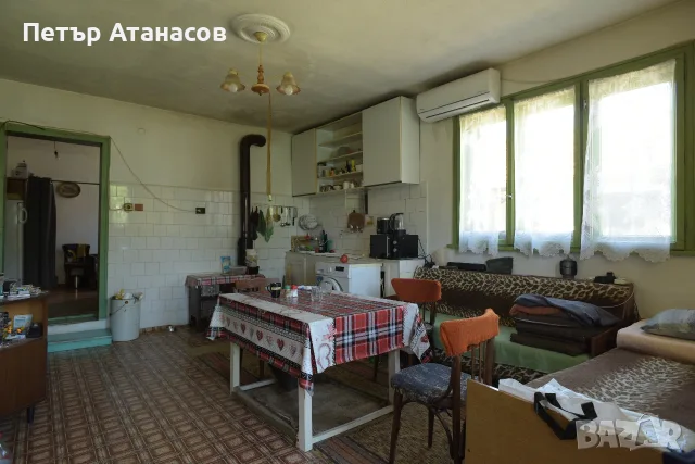 Продавам къща в с. Лепица. На 8 км. от гр . Червен бряг , снимка 7 - Къщи - 55657996
