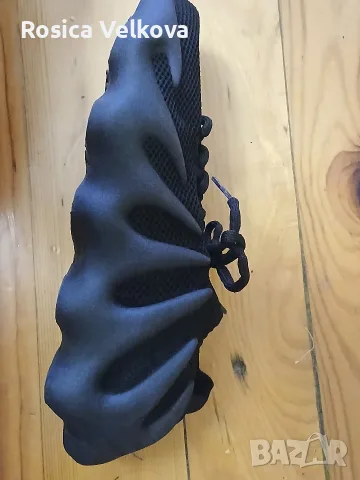 Маратонки ADIDAS YEEZY , снимка 2 - Маратонки - 55441958