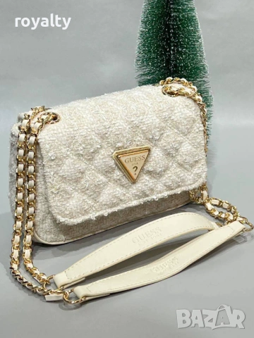 Guess Нова Дамска Чанта Гес Различни Цветове , снимка 3 - Чанти - 54649625