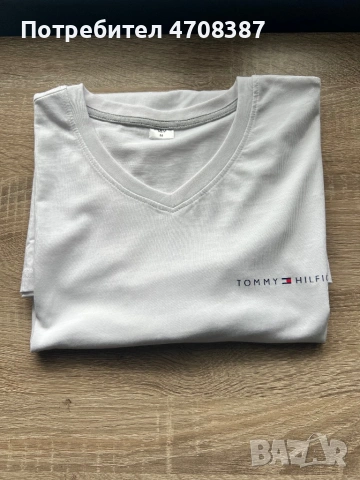Тениски Guess и Tommy Hilfiger , снимка 2 - Тениски - 54484384
