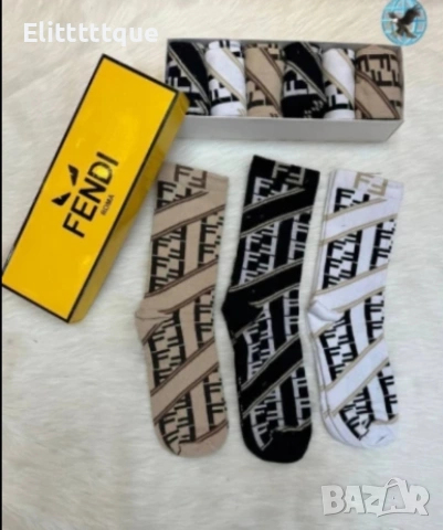чорапи в кутия nike Adidas Gucci Burberry fendi off white Victoria's secret , снимка 2 - Дамски чорапи - 54904333