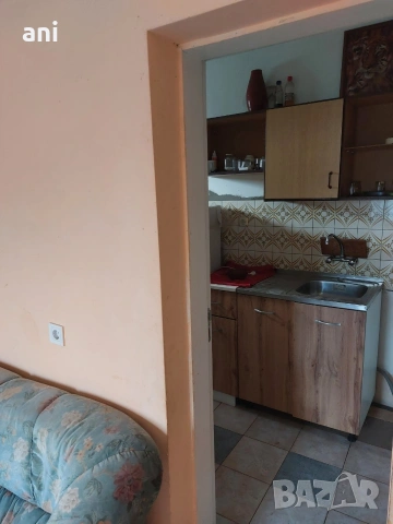 В Труд стаи за под наем за строителна бригада с фирма, снимка 6 - Стаи под наем - 55103661