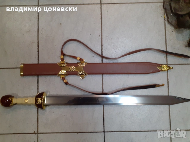 Реплика на римски меч гладиус,сабя,шпага,кортик,стоманено острие,кания обвита с кожа,тежък и масивен, снимка 7 - Колекции - 55000256