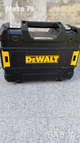 Лазерен Нивелир Dewalt DCE089G , снимка 8 - Други инструменти - 54810349